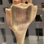 Trompeta de concha [Petén, Guatemala siglo IV al VI]